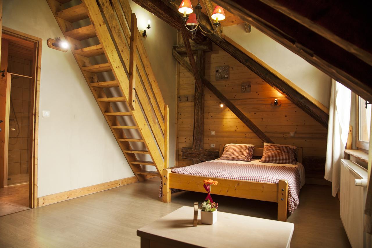 Chalet La Ferme De Noemie Mercury-Gémilly Exteriér fotografie